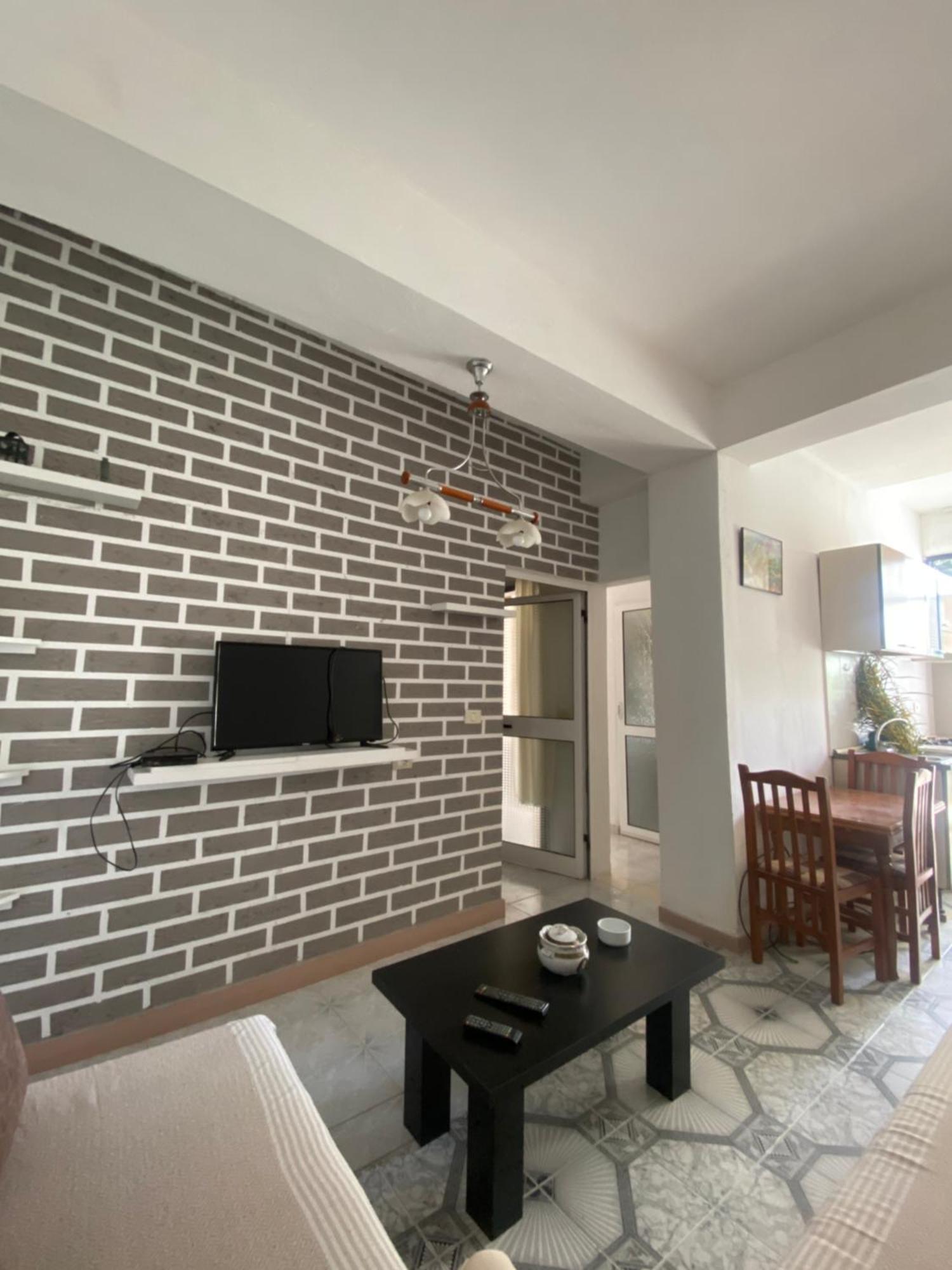 Lovely 2-Bedroom With Greenery View Durrës Exteriér fotografie